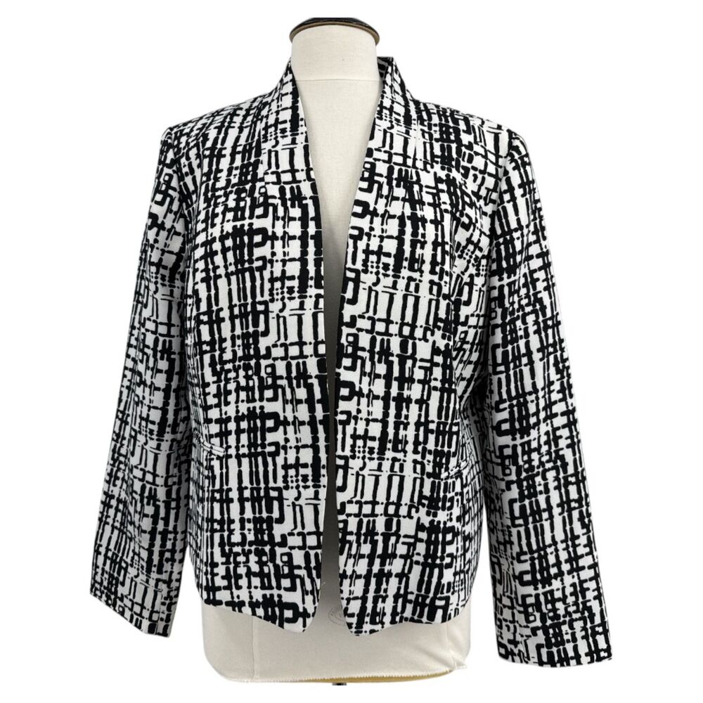 Chelsea Rose Blazer 18 womens plus Black White Graphic Print Open Front Jacket